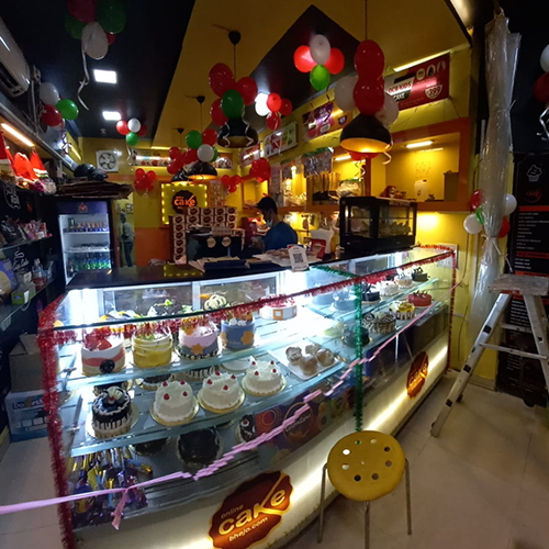 Cake Shop with Pastry Room Franchise Model